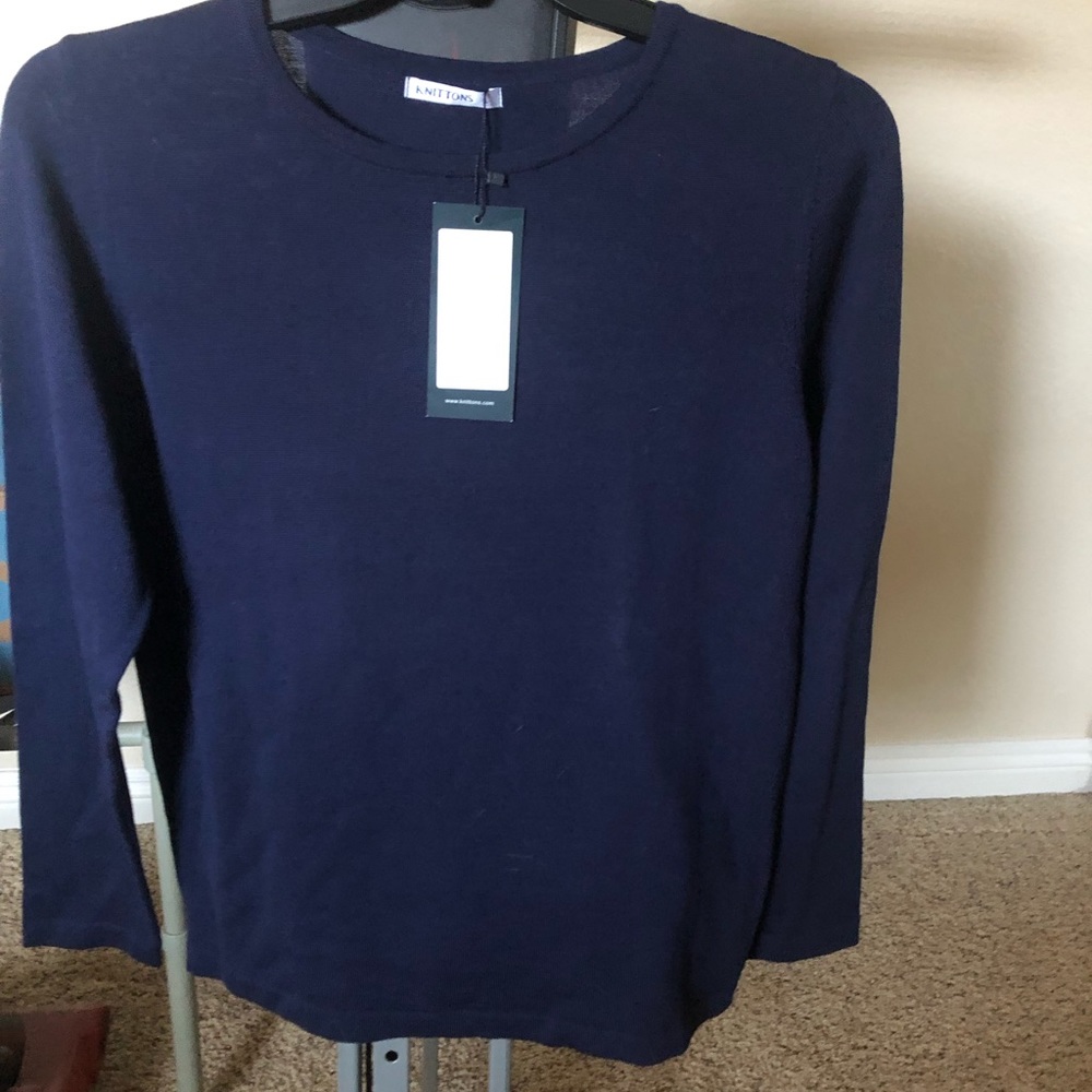 Knittons women’s sweater crewneck, size large, 100% merino wool, color navy blue